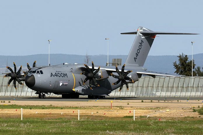 France receives A400M fitted with pods for mid-air refuelling