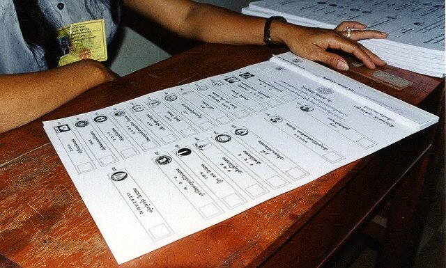 EU suspends funding for Cambodian election