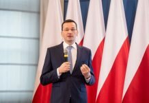 EU to discuss sanctions over Poland judiciary reforms