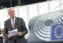 Barnier: Full trade deal impossible by Brexit date