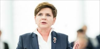 Polish PM Beata Szydło resigns