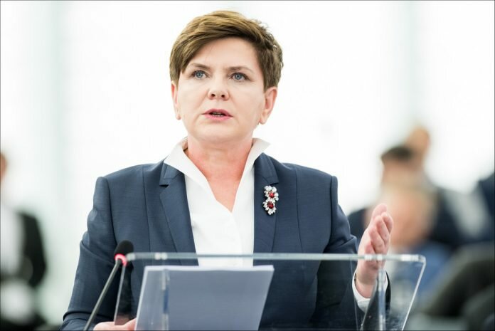 Polish PM Beata Szydło resigns