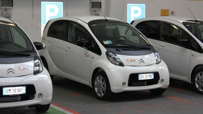 Electric car-sharing service launches in Portugal