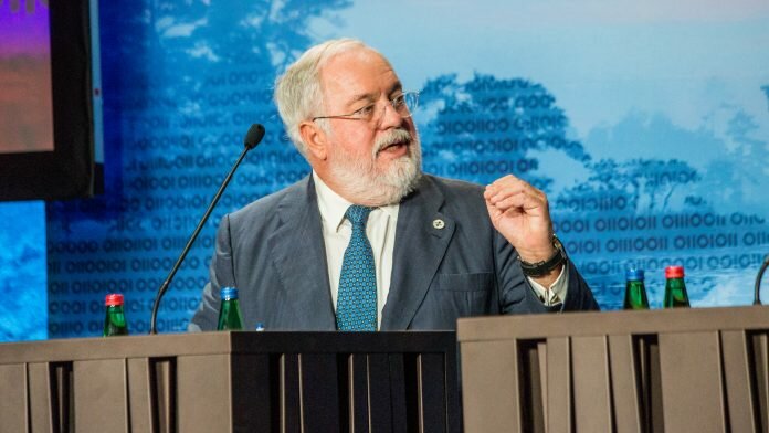 Cañete warns of international geopolitical uncertainties impact on energy