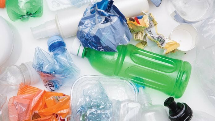 How can the EU adopt a circular economy approach to plastics?