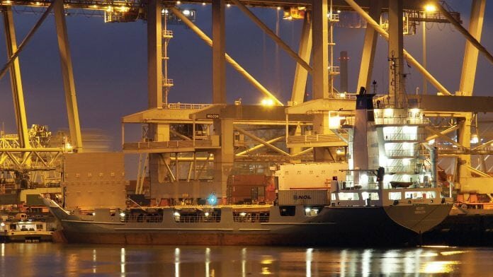 SmartPort: research and development for the port of Rotterdam